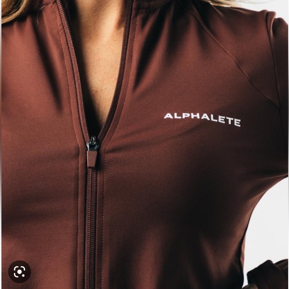 Premium Crop Jacket & Pro- Elite Jogger Set - Chocolate - Picture 5 of 7